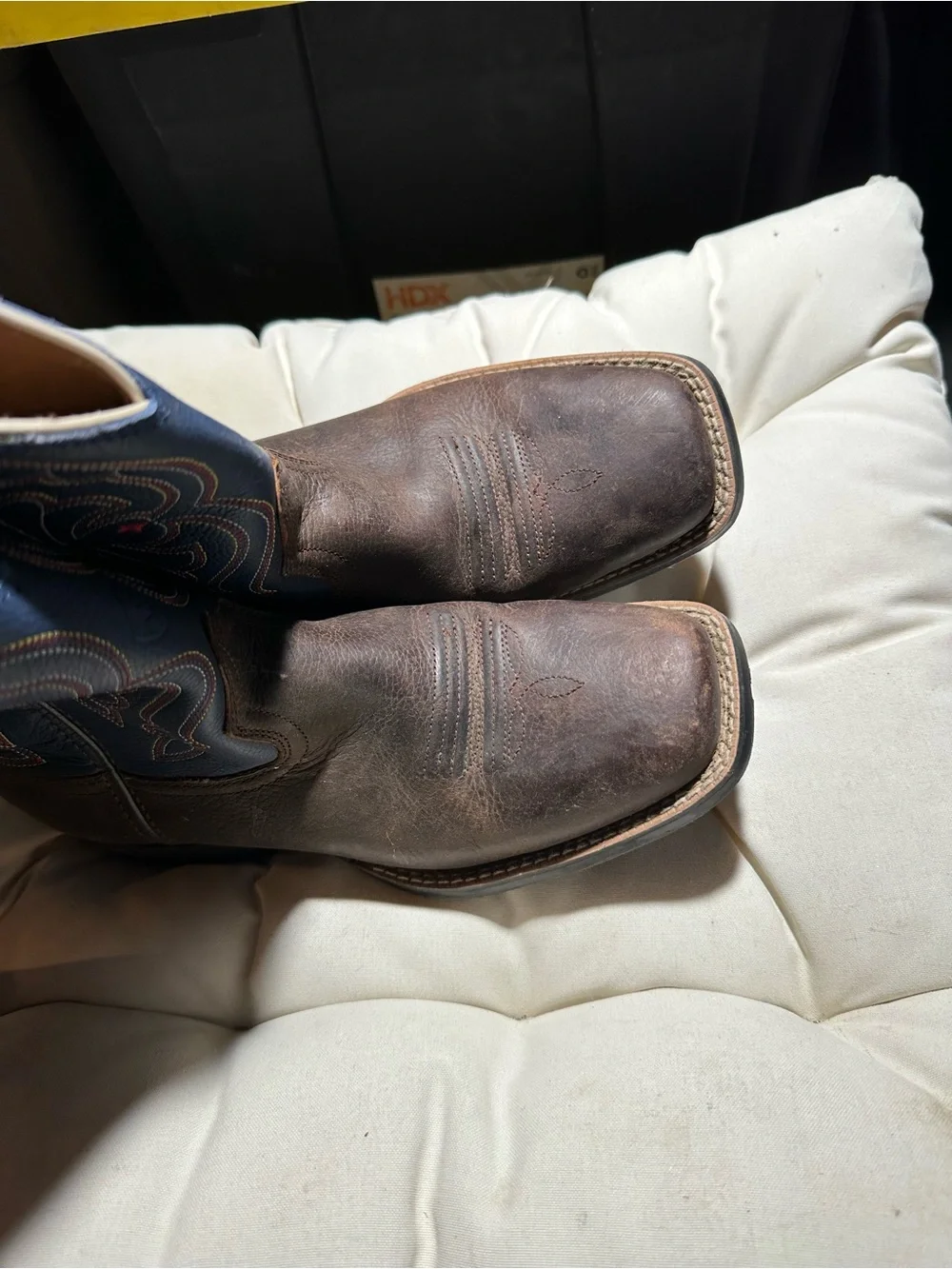 Ariat Brown Leather Western Boots with Navy Shaft size 4